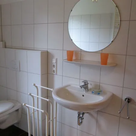 Haus Dreimaster Single-wohnung Ohne Wohnzimmer شقة